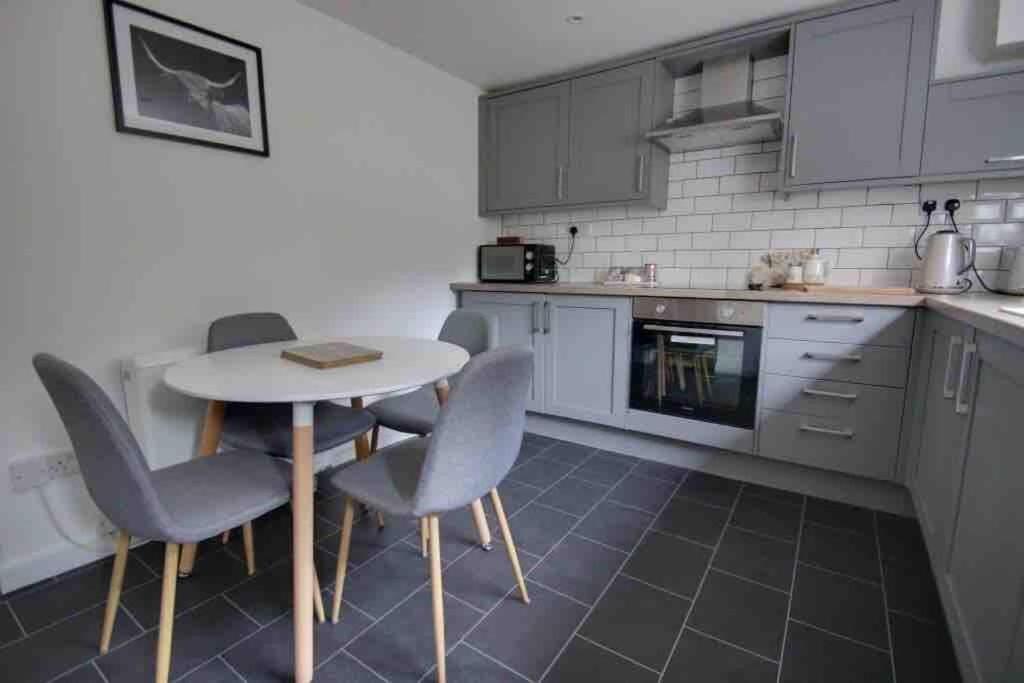 Bakewell- Super Central 2 Bed Apartment Экстерьер фото